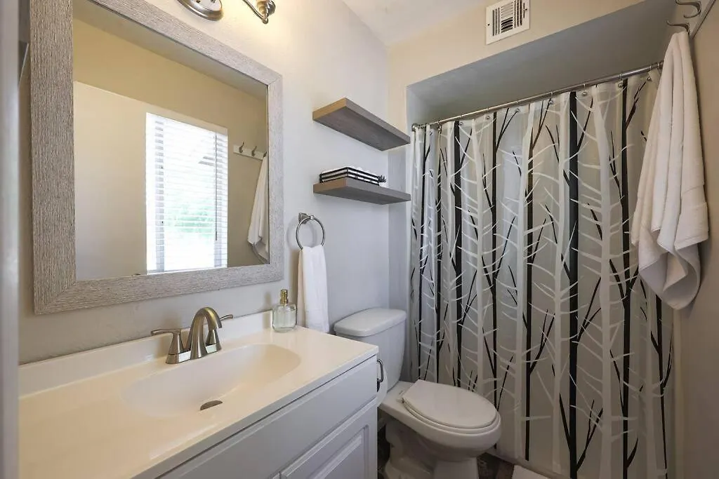Oasis On 12Th - 3 Bed With Pool ,Bbq & Fire Pit Vila Phoenix Casa de Férias